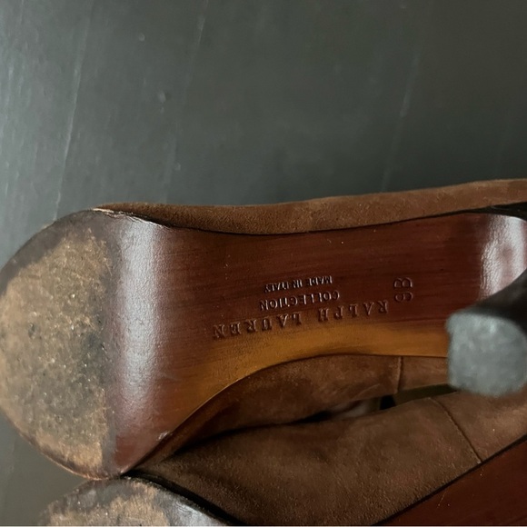 Ralph Lauren Purple Label Brown Suede Heel Strap Heels, size 9 - Picture 4 of 6